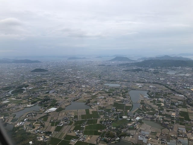 Anaプレミアムクラスで羽田から香川県高松へ ほたる旅